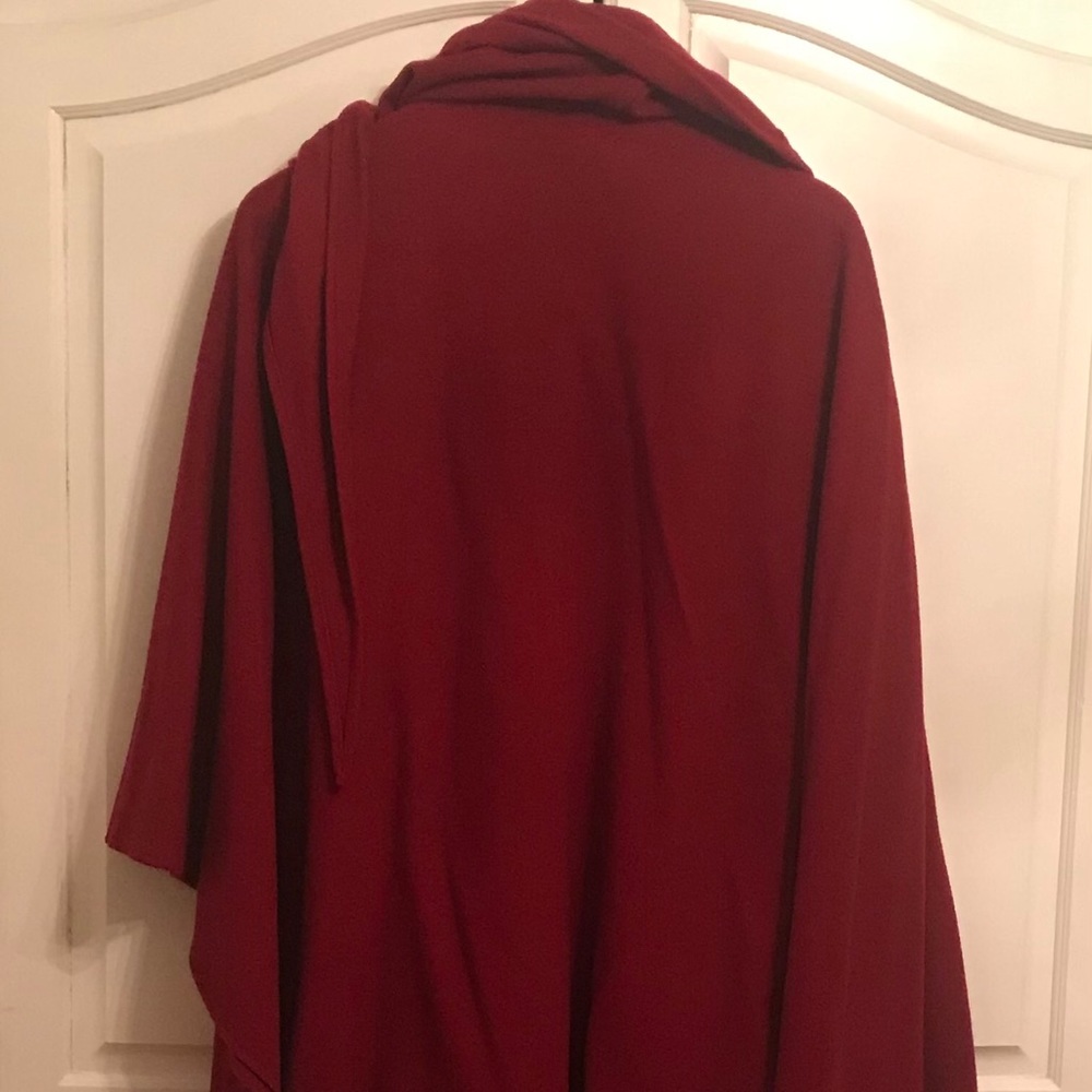 Cape: Wool & Cashmere Cape - Picture 8 of 8